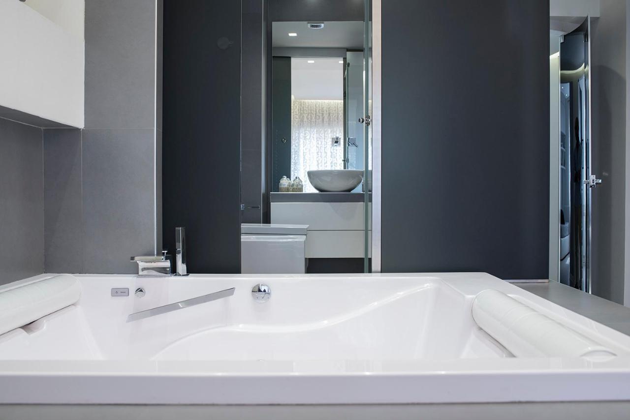 Crystal Skyline Neapolis Apartment Екстериор снимка